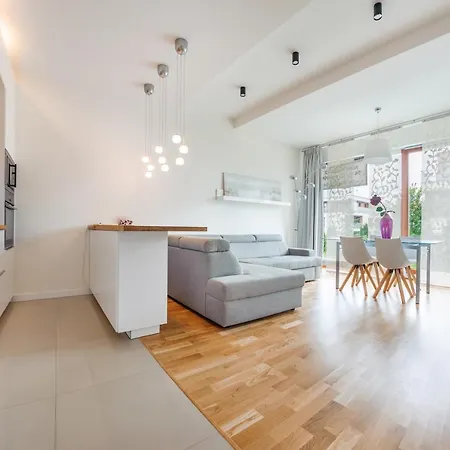 Nowe Orlowo, Sun & Snow * غدينيا